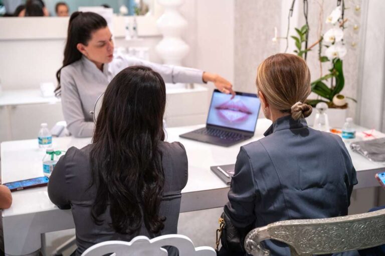 Por que o Mercado de Estética nos Estados Unidos Tem Atraído Médicos,Dentistas e Enfermeiros do Mundo Todo